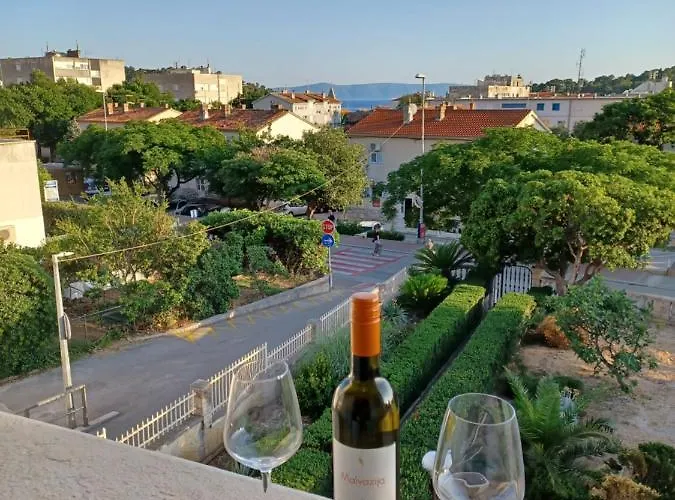 Apartment Emilija Makarska