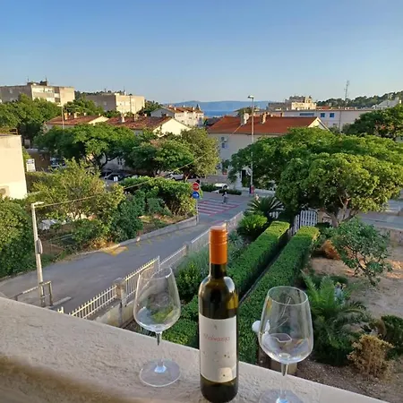 Apartamento Emilija Makarska