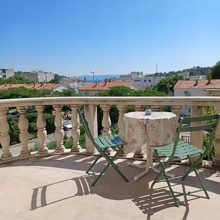 Emilija Appartement Makarska