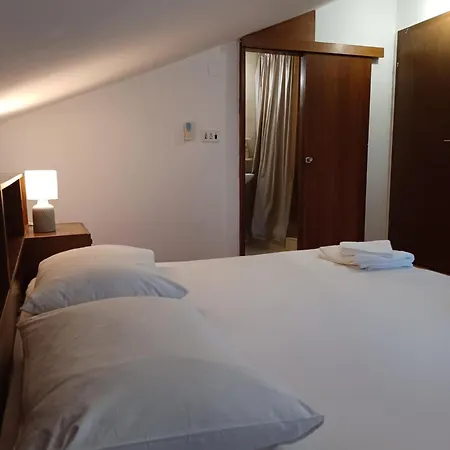 Emilija Apartamento *