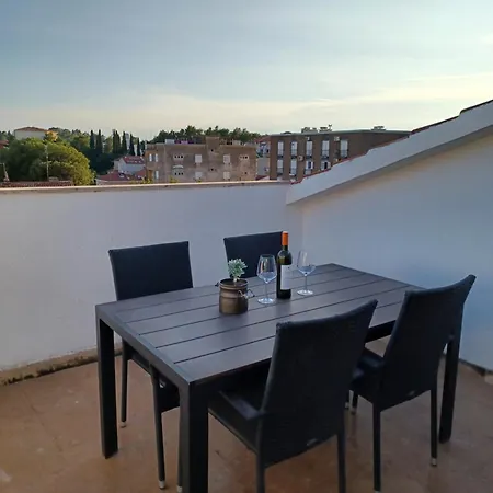 Emilija Apartamento