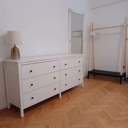 Apartamento Emilija Makarska