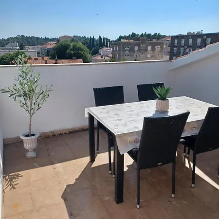 Apartamento Emilija