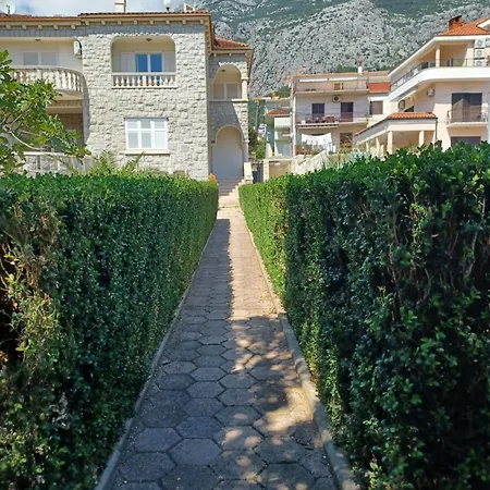 Emilija アパート